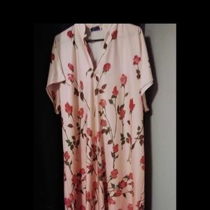 Vintage 1960s Travel Lite Rose Nightgown